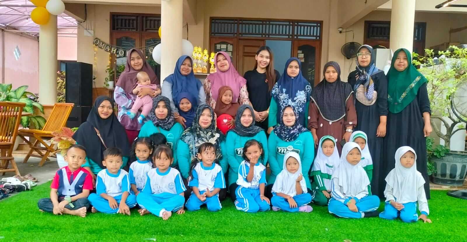 Lomba mewarnai Paud dan TK di Cafe Omah Oren. 