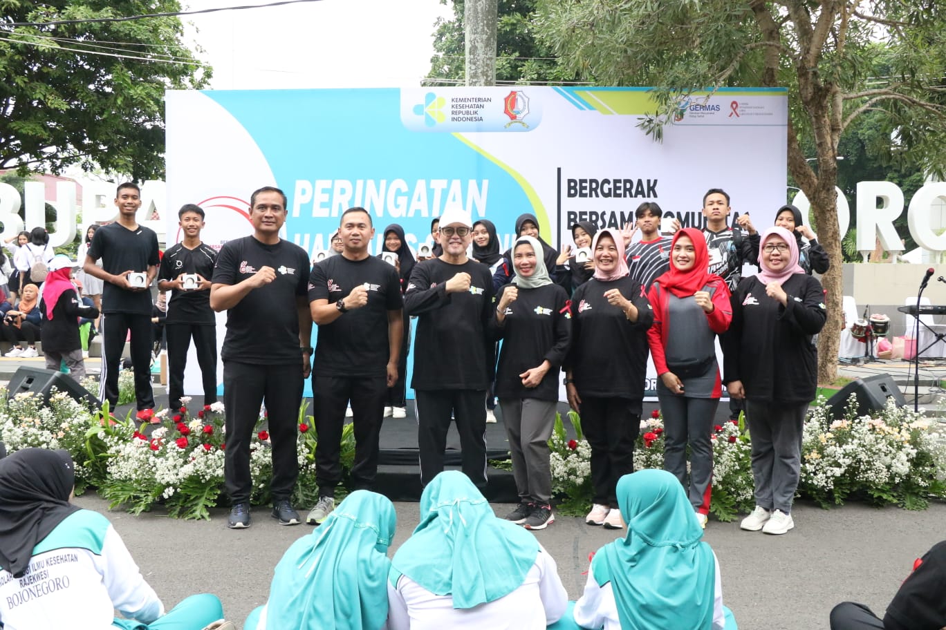 Teks 1 : Tampak Pj. Bupati Bojonegoro Ardiyanto Bersama Seluruh Jajaran Forkopimda.