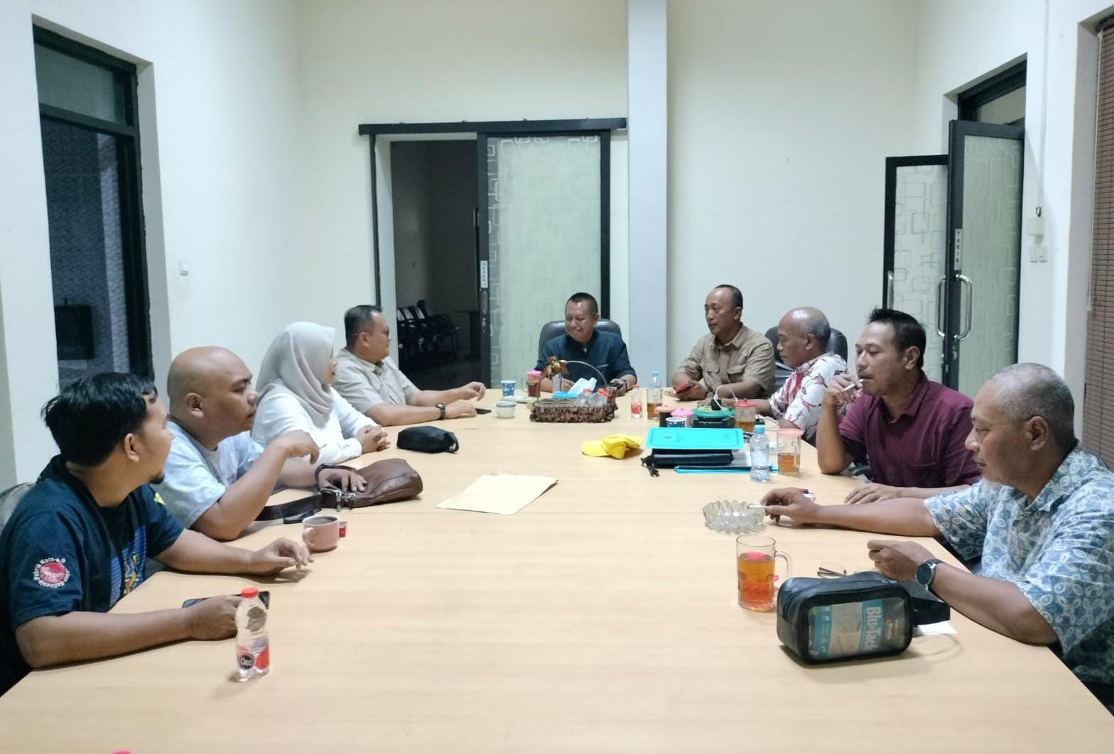 Rapat koordinasi antara PWI Jember, Diskominfo Jember dan PWI Jatim terkait HPN 2024.