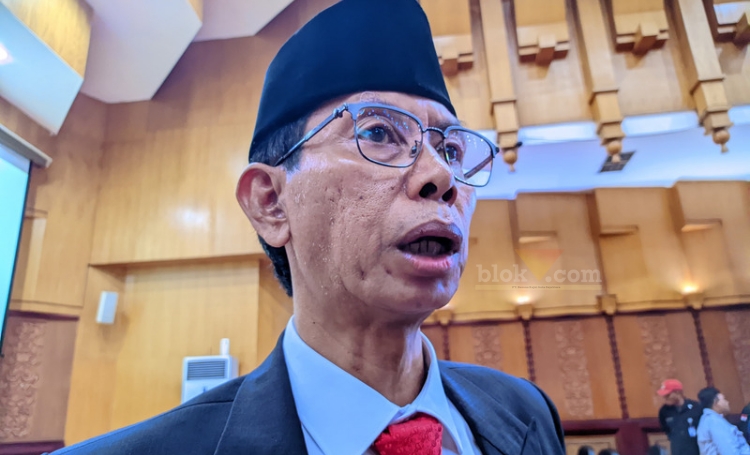 Ketua DPRD Surabaya Adi Sutarwijono