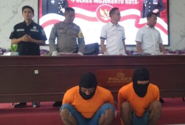 Konferensi Pers di Aula Prabu Hayam Wuruk Mapolresta Mojokerto.(blok-a.com/Syahrul)