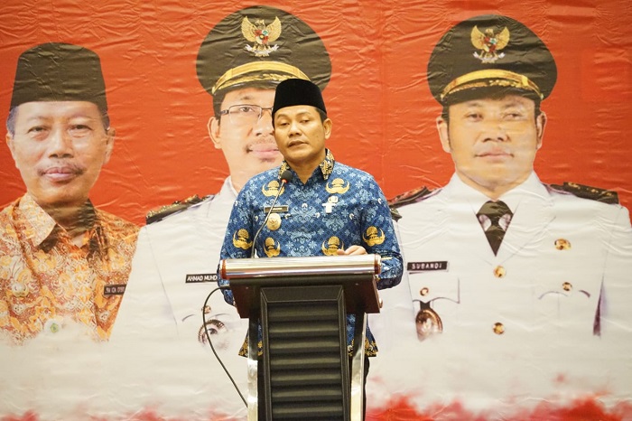 Wabup Sidoarjo H Subandi, saat memberi paparan, saat menghadiri rakor pengendalian dan pengawasan BKN Tahun 2024, di hall Stone Hotel, Legian Bali.