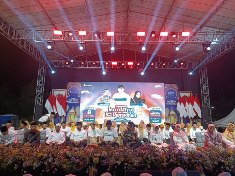 Pj Wali Kota Mojokerto M. Ali Kuncoro dalam kegiatan peringatan Isra Miraj dan sambut bulan suci Ramadan.(Blok-a.com/Syahrul)