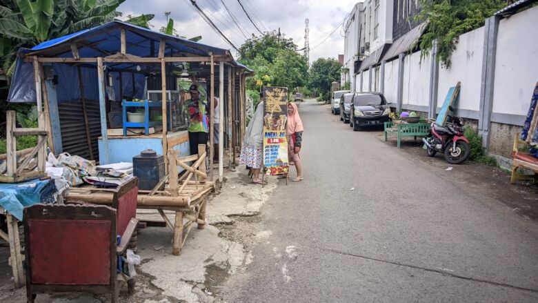 Warung yang dibongkar Pemkot Pasuruan.