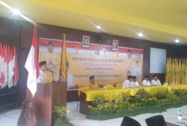 Gus Barra dalam sambutannya di kantor DPD Golkar Mojokerto.(Blok-a.com/Syahrul)