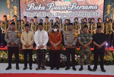 Bupati Sidoarjo Ahmad Muhdlor dan Wakil Bupati Subandi gelar buka bersama Forkopimda di gedung serbaguna Polresta Sidoarjo.