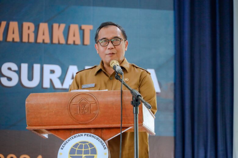 Sekda Gresik Achmad Washil saat membuka acara Diklat Pemberdayaan Masyarakat di Bawean.