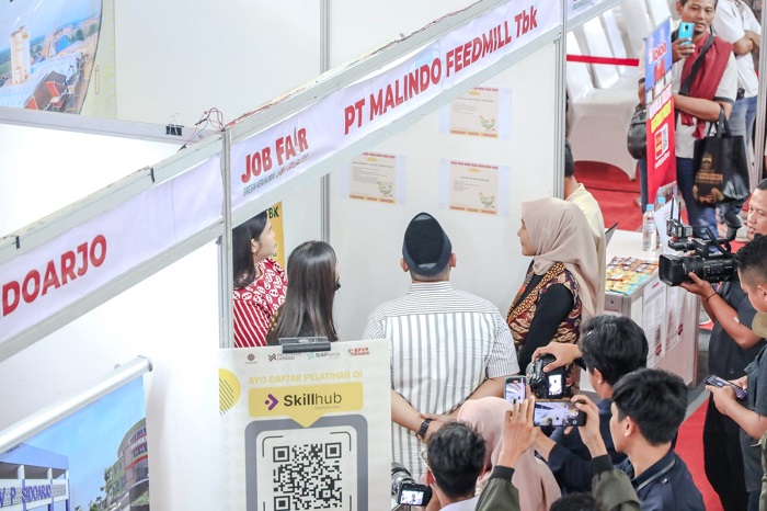 Bupati Gresik Fandi Akhmad Yani resmi membuka acara Job Fair 2024.