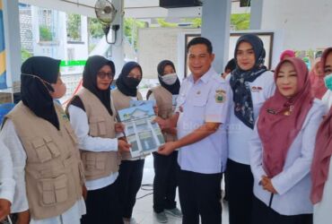 Secara simbolis Satgas Stunting Desa Yosowilangon diresmikan.(blok-a.com/ivan)