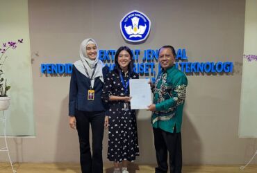 Unitomo surabaya menandatangani MOU Program Praktisi MBKM Batch 4 di Kementerian Pendidikan.