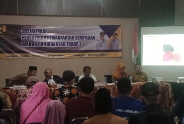 Rapat Sosialisasi Penertiban Pemanfaatan Sepadan Waduk Banjaranyar Tahap 2 di Kecamatan Kebomas.(Blok-a.com/ivan)