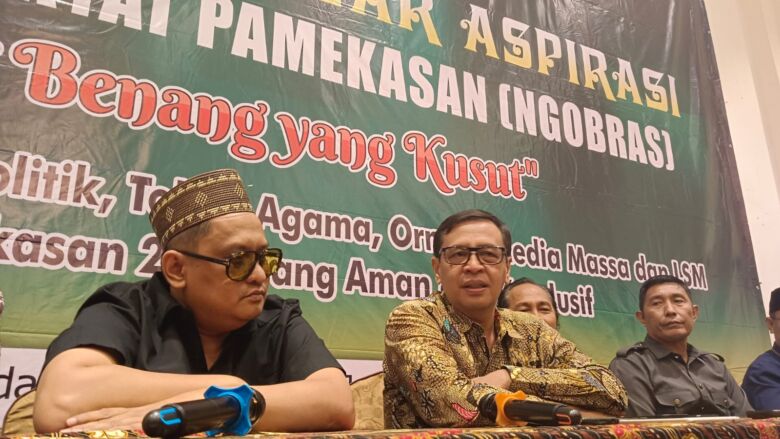 Ket Foto; Owner PT Bawang Mas Haji Her bersama sejumlah Forkopimda saat jumpa pers terkait Pilkada 2024 di Hotel Odaita, Jalan Sumenep, Pamekasan. Minggu, (23/06/2024).