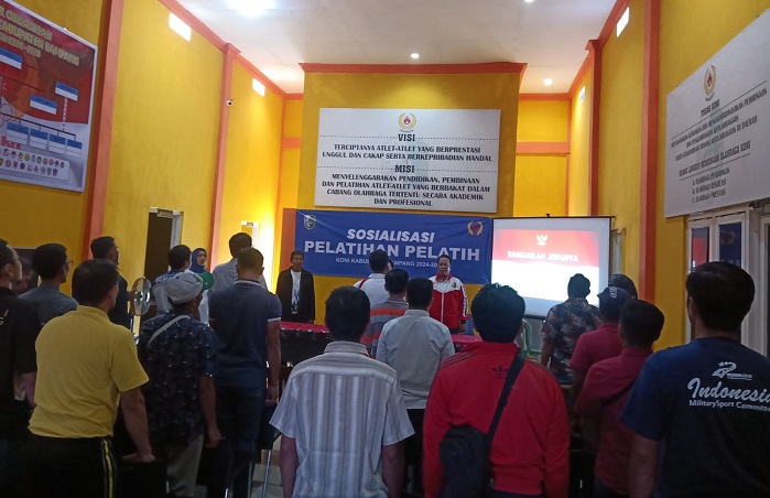 Sosialisasi pelatihan pelatih KONI Sampang, Selasa (11/6/2024).