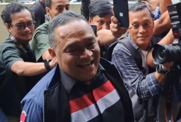 Beny Ramdhani saat memberikan keterangan kepada wartawan.(Dokumen dari Suara Merdeka Banyumas)