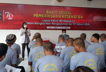Bakti sosial pengobatan dan pemeriksaan kesehatan di lapas kelas IIB Mojokerto.(Dokumen Humas Lapas)