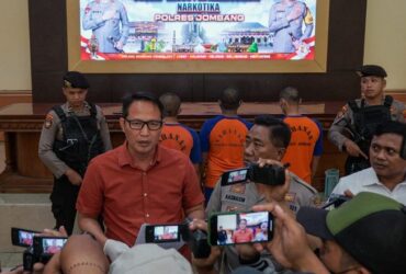 Kasat Resnarkoba Polres Jombang saat konferensi pers.(Dokumen Polres Jombang)