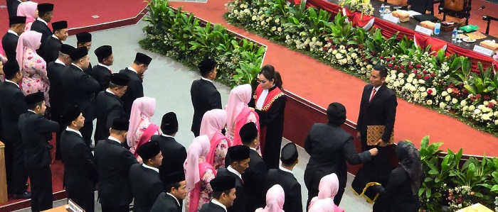 Pelantikan anggota DPR Kabupaten Mojokerto.(Blok-a.com/Syahrul Wijaya)