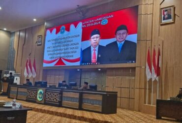 Paripurna pengantar nota keuangan perubahan APBD Kabupaten Lamongan 2024, Kamis (1/8/2024).