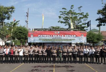 Apel jelang patroli skala besar jajaran Polres Sampang, Rabu (21/08/2024) pagi.