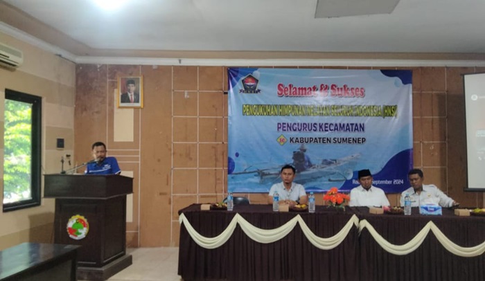 Pelantikan pengurus HNSI dan Pengukuhan Bupati Sumenep Achmad Fauzi sebagai tokoh peduli nelayan, Rabu (25/9/2024).