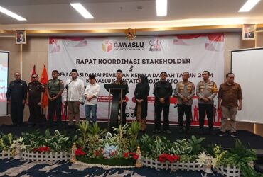 Deklarasi damai yang digelar di hotel Aston Mojokerto.(Blok-a.com/Syahrul Wijaya)