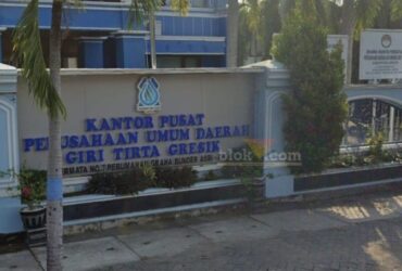 Kantor pusat PDAM/Perumda Giri Tirta Gresik. (blok-a.com/ivan)