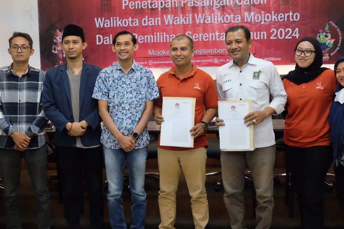 Penetapan paslon wali kota dan wakil wali kota peserta Pilkada Mojokerto 2024.(Blok-a.com/Syahrul Wijaya)