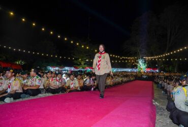 Ketua Kwartir Cabang Gerakan Pramuka Bojonegoro, Nurul Azizah membuka Peran Saka se-Jawa Timur 2024.