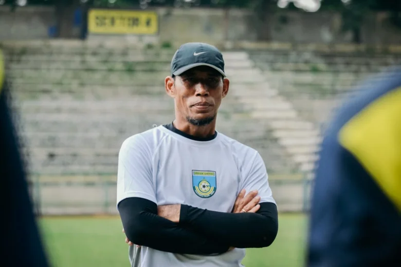 Pelatih kiper Gresik United, Ahmad Nurosadi.(dok. Gresik United)