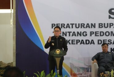 Pj Bupati Bojonegoro, Adriyanto dalam sosialisasi pengelolaan BKK Desa, Selasa (8/10/2024).