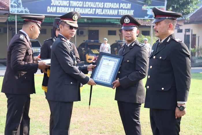 Kapolresta Mojokerto dalam upacara peringatan hari kesaktian Pancasila.(dokumen Polres)