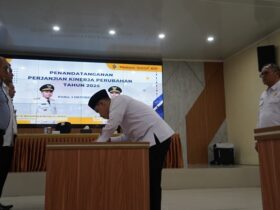 Rapat penandatanganan perjanjian kinerja perubahan kepala perangkat daerah tahun 2025.(blok-a.com/Syahrul Wijaya)