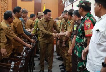 Rapat koordinasi penetapan pelaksanaan Pilkades serentak Kabupaten Sidoarjo di Opsroom Sekretariat Daerah Kabupaten.