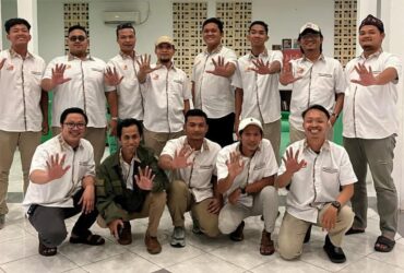 Pengurus organisasi sayap TIDAR Mojokerto.(blok-a.com/Syahrul Wijaya)