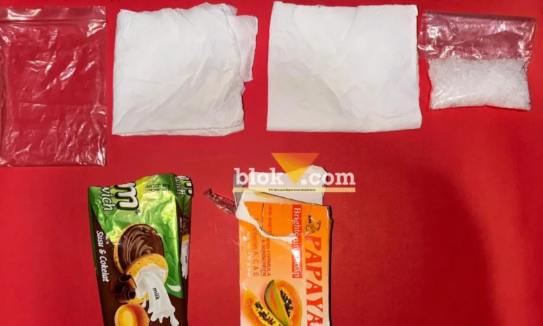 Barang bukti yang berhasil diamankan polisi (foto: Blok-a.com/Syahrul Wijaya)