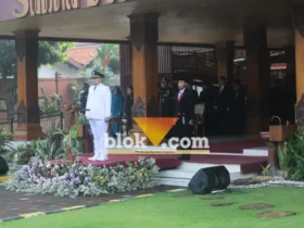 Wakil Wali Kota Mojokerto Rachman Sidharta Arisandi saat memimpin upacara Peringatan Hari Otonomi Daerah ke-30 (foto: Blok-a.com/Syahrul Wijaya)