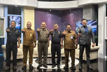 Talkshow "Mengenal DBHCHT, Mendorong Pemanfaatan yang Tepat Sasaran dan Bersama Memerangi Rokok Ilegal" di TVRI Stasiun Jawa Timur, Selasa (21/7/2026) (foto: istimewa)