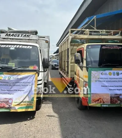 Penyaluran stabilisasi pasokan dan harga jagung untuk peternak wilayah Jawa Timur.(foto: blok-a.com/Syahrul Wijaya)