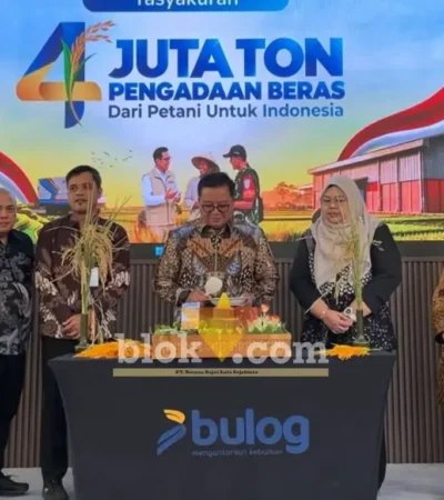 Tasyakuran BULOG atas capaian pengadaan tertinggi sepanjang sejarah BULOG berdiri. (foto: blok-a.com/Syahrul Wijaya)