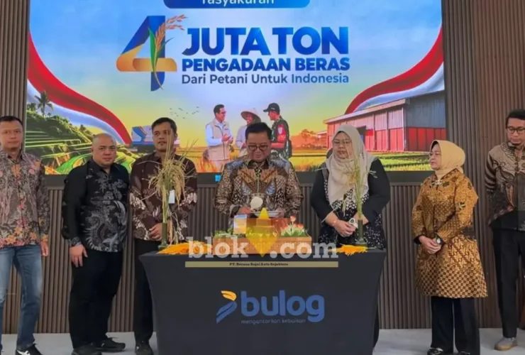 Tasyakuran BULOG atas capaian pengadaan tertinggi sepanjang sejarah BULOG berdiri. (foto: blok-a.com/Syahrul Wijaya)